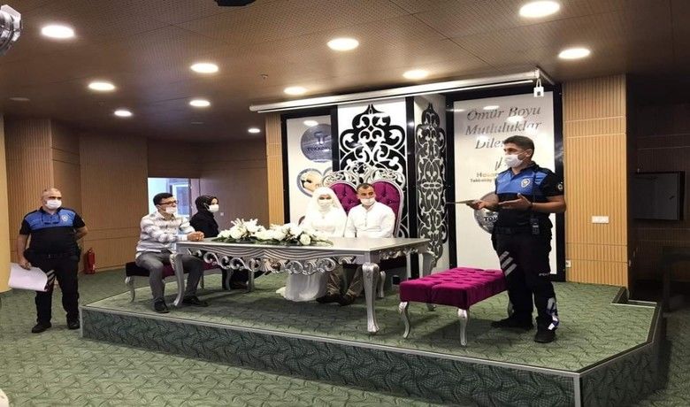 Samsun’da düğün, kına gecesi venişan etkinliklerinde korona virüs denetimleri
