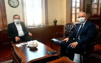 Rektör Ünal’dan ‘üniversite-şehir iş birliği’ ziyaretleri
