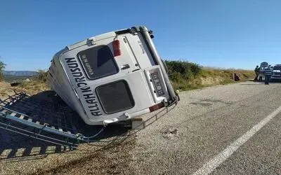 Samsun’da yolcu minibüsü ile kamyon çarpıştı: 1 ölü, 6 yaralı

