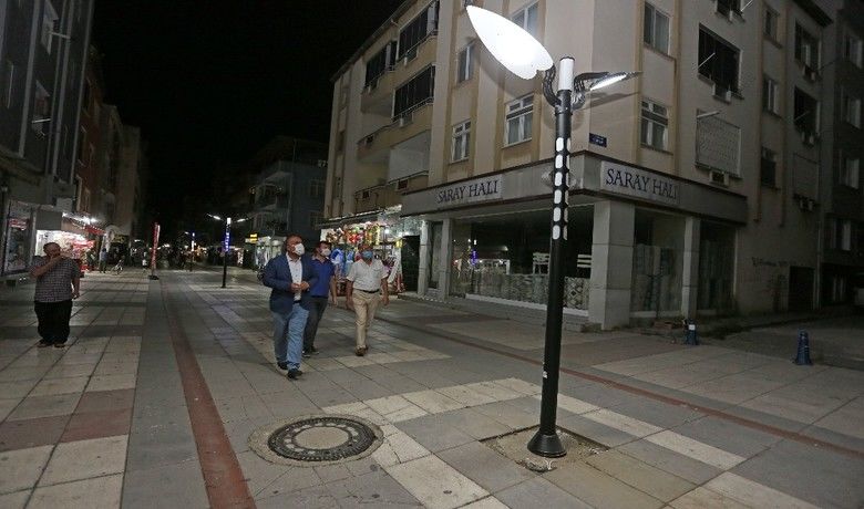 Mekke Caddesi’ne estetik dokunuş
 - Canik Belediyesi Mekke Caddesi’nde yapmış olduğu estetik ışıklandırma çalışması ile caddenin aydınlatma sorununu çözdü.