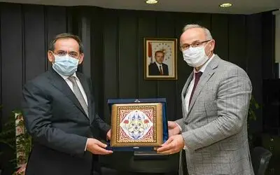 Başkan Demir’den Rektör Ünal’a tebrik
