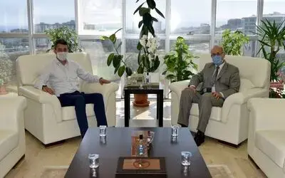 Rektör Ünal’a AFAD çantası

