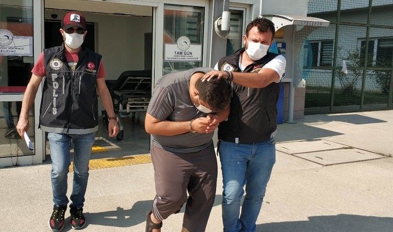 İstanbul’dan uyuşturucu getiren Iraklı yakalandı
 - İstanbul’dan Samsun’a uyuşturucu madde getiren yabancı uyruklu bir kişi polisin takibi sonucu Samsun girişinde uyuşturucu maddelerle yakalandı.