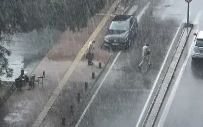 Samsun’da ani sağanak hazırlıksız yakaladı

