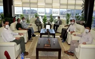 OMÜ Rektörü Ünal TÜGVA Genel Başkanı Enes Eminoğlu’nu ağırladı
