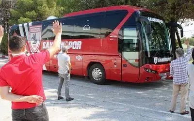 Samsunspor Altay deplasmanı için İzmir’e hareket etti

