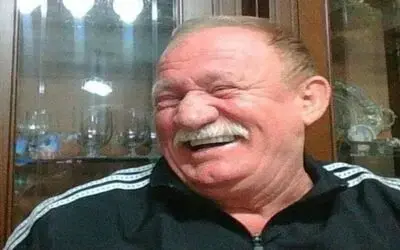 Cezmi Ertuğ koronadan hayatını kaybetti

