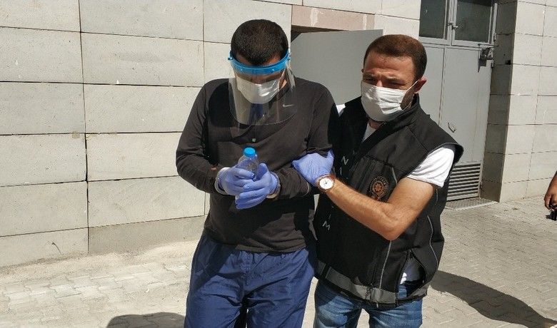 Uyuşturucu ticareti iddiasına adli kontrol
 - Samsun’da "uyuşturucu ticareti yapmak" suçundan gözaltına alınan bir kişi mahkemece adli kontrol şartıyla serbest bırakıldı.