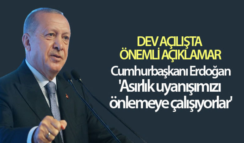 Cumhurbaşkanı Erdoğan: 'Asırlıkuyanışımızı önlemeye çalışıyorlar' - Cumhurbaşkanı Recep Tayyip Erdoğan, "Yönümüzü geleceğe çevirmek yerine kendi iç sıkıntılarımıza çevirdiğimizde enerjimizi ve vaktimizi heba ediyoruz. Türkiye’yi yeniden kendi iç meseleleriyle boğuşan bir ülke haline getirerek asırlık uyanışımızı önlemeye çalışıyorlar" dedi.BUGÜN NELER OLDU?
