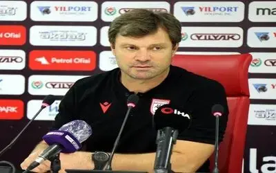 Ertuğrul Sağlam: “Süper Lig’e ulaşmış bir takım olarak sezonu kapatacağımıza yürekten inanıyorum”
