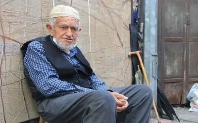 Samsun’da 90 yaşındaki şemsiye tamircisi kış sezonuna hazırlanıyor
