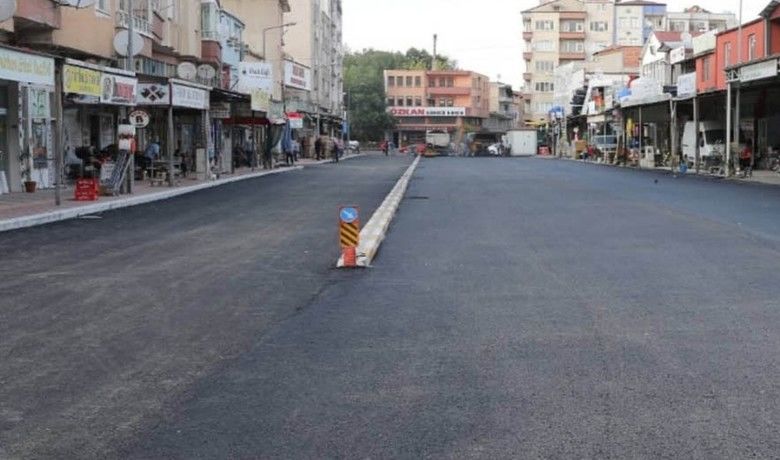 Hamit Kılıç: Kabaoğlu Sokakbambaşka bir görünüme kavuştu - Samsun’un Bafra ilçesinde merkez tüm mahalle yollarında standardı yükseltmek için çalışmalar aralıksız devam ediyor.