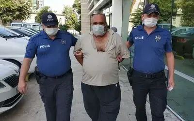 Kızını bıçaklayan Iraklı doktor tutuklandı
