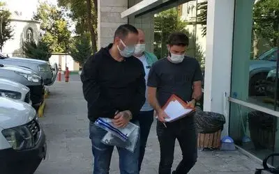 Uyuşturucu yapımında kullanılan malzemelerle yakalandı
