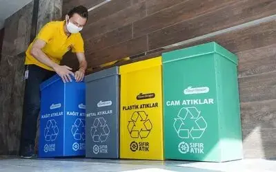 Atakum Belediyesi sıfır atık hedefiyle 50 bin ağacı kurtardı
