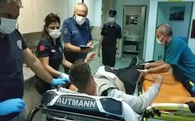 Cezaevinden izinli çıkan mahkum silahlı saldırıda ağır yaralandı
