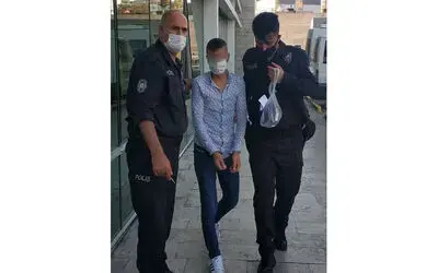 Bıçakla bir kişiyi yaralayan 2 kişi tutuklandı
