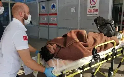 Kendini denize atan 15 yaşındaki çocuğu sahil güvenlik kurtardı
