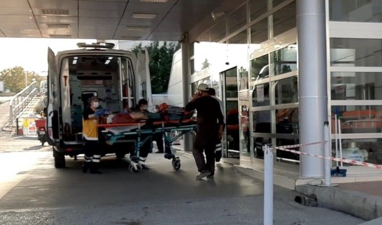Samsun’da inşaatın 5. katındandüşen işçi ağır yaralandı - Samsun’da inşaattan düşen işçi ağır yaralı olarak hastaneye kaldırıldı.
