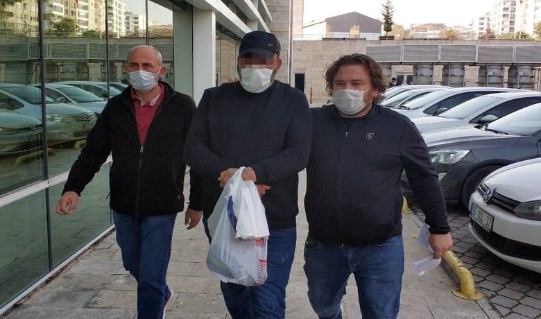 Samsun’daki uyuşturucu operasyondan 2kişi adliyeye sevk edildi - Samsun’da narkotik polisi tarafından düzenlenen uyuşturucu operasyonunda gözaltına alınan 2 kişi adliyeye sevk edildi.