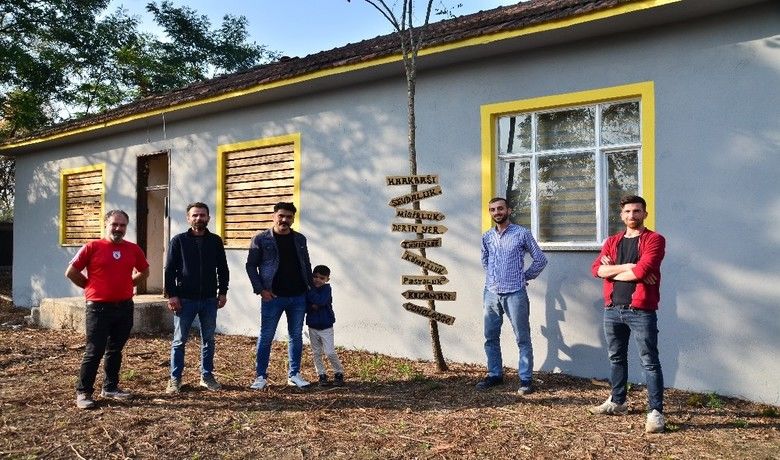 Harabe haldeki köy okuluna can verdiler
 - Samsun’da 12 yıldır atıl halde bulunan köy okulunu mahalle sakinleri restore ederek ‘köy evi’ yaptı.