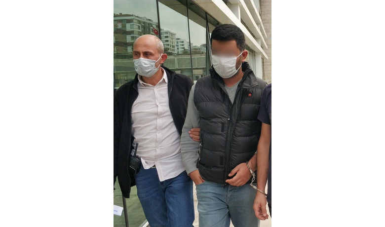 Uyuşturucu ticaretinden tutuklandı
 - Samsun’da "uyuşturucu ticareti" suçundan gözaltına alınan bir kişi mahkemece tutuklandı.