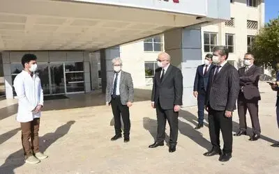 Afganistan’dan ambulans uçakla getirilen Afgan doktor koronayı yendi
