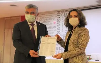 AK Parti Samsun İl Başkanı Ersan Aksu mazbatasını aldı
