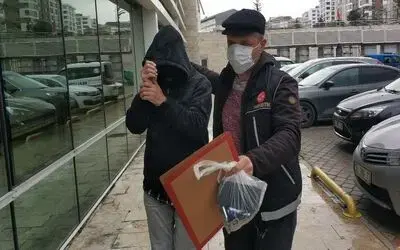Uyuşturucu hapla yakalanan 2 kişi gözaltına alındı
