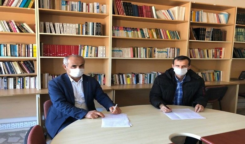 Salep üretiminiyaygınlaştırılma protokolü imzalandı - Samsun’un Bafra ilçesinde, İlçe Tarım ve Orman Müdürlüğü ile Dedeli Mesleki ve Teknik Anadolu Lisesi Müdürlüğü arasında salep üretimini yaygınlaştırılması protokolü imzalandı.