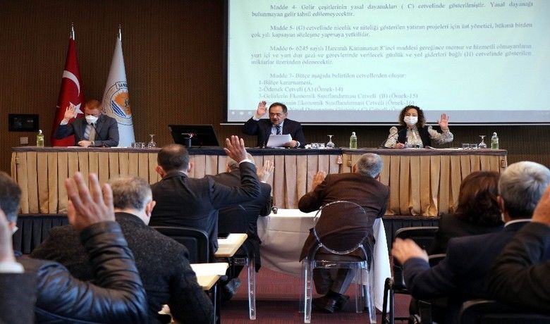 Samsun’da belediyelerin 2021bütçesi meclisten geçti - Samsun Büyükşehir Belediyesi meclis toplantısında Büyükşehir ve 17 ilçe belediyesinin 2021 yılı toplam gider bütçeleri 2 milyar 764 milyon 877 bin TL olarak oy çokluğu ile kabul edildi.