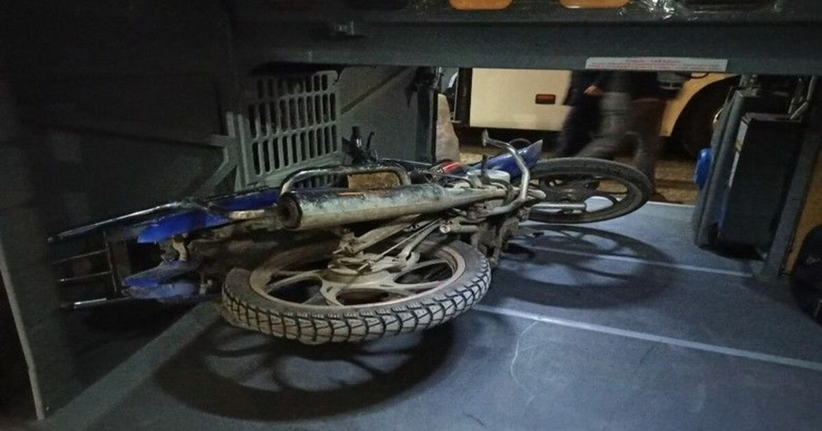 Çalınan motosikletini tesadüfen otobüsün bagajında gördü