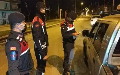 İlkadım Jandarmadan sokağa çıkma yasağı denetimi
