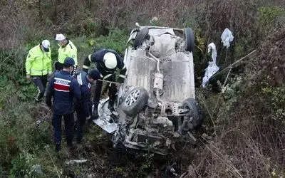 Samsun’da takla atan otomobil şarampole yuvarlandı: 1 yaralı
