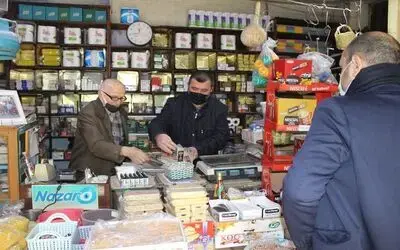 70 yıllık esnaf: "Bakkallardan alışveriş yapın”