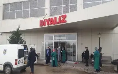 Hastaneyi ateşe veriyordu
