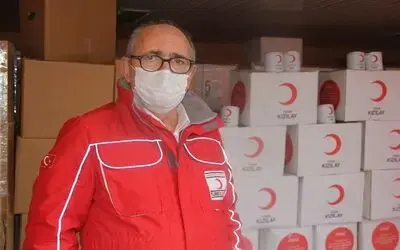 Türk Kızılayı pandemi döneminde binlerce kişiye destek oluyor
