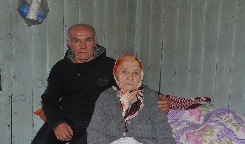 Alaçam'da Anne-oğlun dramı yürek burkuyor