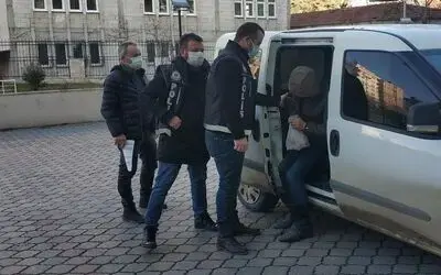 Uyuşturucu ticaretinden 2 kişi tutuklandı

