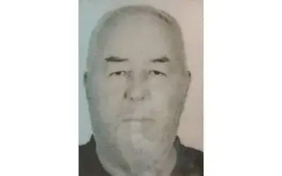 Kamyonun üzerinden düşen sürücü hayatını kaybetti
