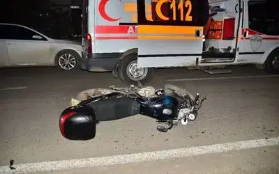 Alkollü sürücü yayaya çarptı: 2 yaralı
