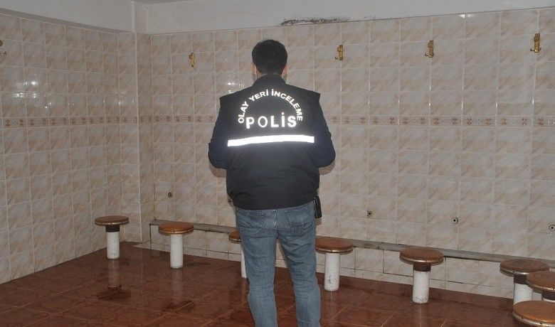 Caminin musluklarini caldilar