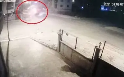 2 kişinin öldüğü, 23 kişinin yaralandığı servis kazası kamerada
