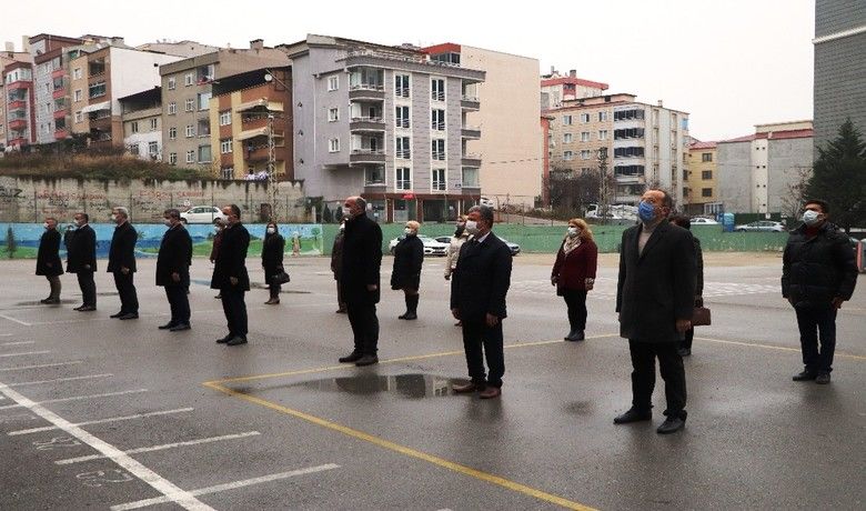 Samsun’un tüm okullarındanİstiklal Marşı sesleri yükseldi