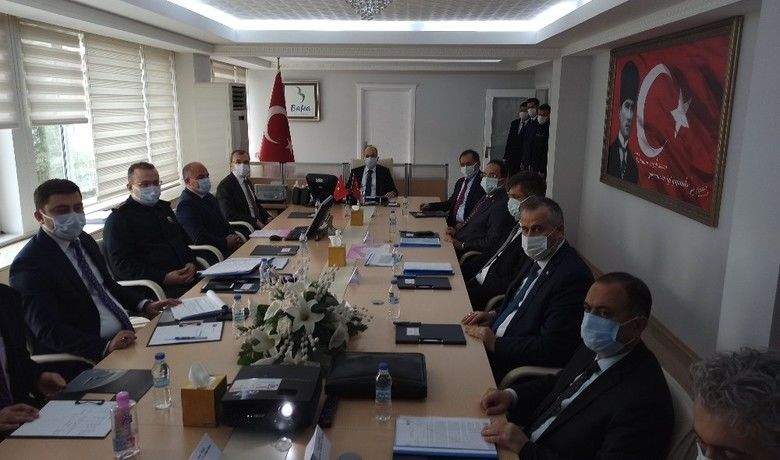 Bafra’da DSİ yatırımlarıve çalışmaları masaya yatırıldı - Samsun Bafra Kaymakamlığı’nca DSİ yatırımları ve çalışmaları hakkında toplantı düzenlendi.