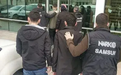 Samsun’da 6 bin 892 adet uyuşturucu hapla yakalanan 3 kişi tutuklandı
