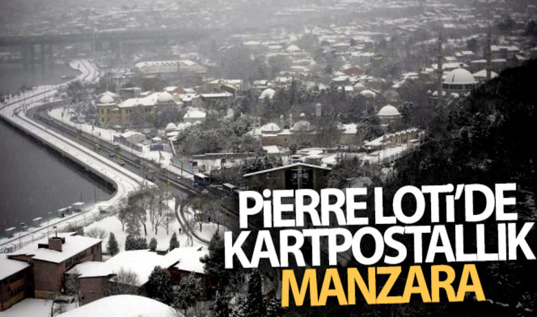 Pierre Loti'de kartpostallıkmanzara havadan görüntülendi - Megakentte sabah saatlerinde etkili olan kar yağışı sonrası kartpostallık görüntüler ortaya çıktı. Eyüpsultan Pierre Loti Tepesinde hayran bırakan beyaz örtü drone ile havadan görüntülendi.