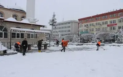 Havza’da karla mücadele
