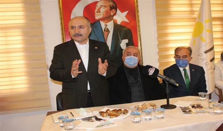 Erhan Usta'dan Bafra İyi Parti Ziyareti - İYİ Parti Ekonomi Politikaları Başkanı ve Samsun Milletvekili Erhan Usta, İYİ Parti İlçe ziyaret etti.
