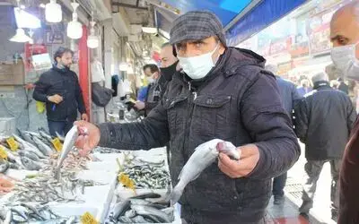 Kısıtlama öncesi vatandaş balığa akın etti
